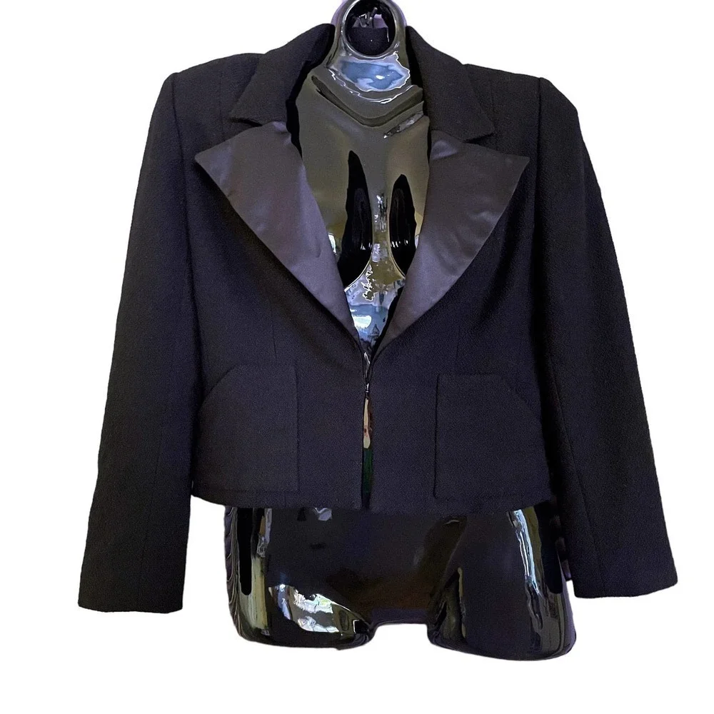 CHANEL Vintage Boucle Black Wool Dinner Jacket Cropped Blazer Archival 2003